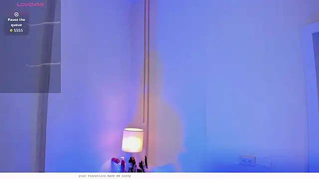 Emylyjonhs live sex cam