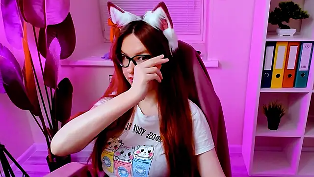 CarolGiggly live sex cam