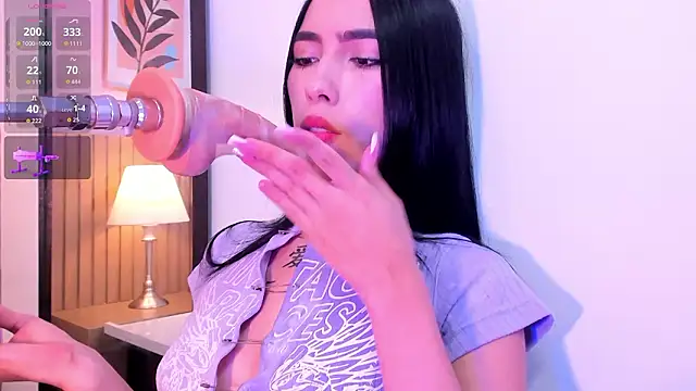 sexy_mich_18's cam snapshot