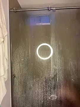 Ameellie's cam snapshot