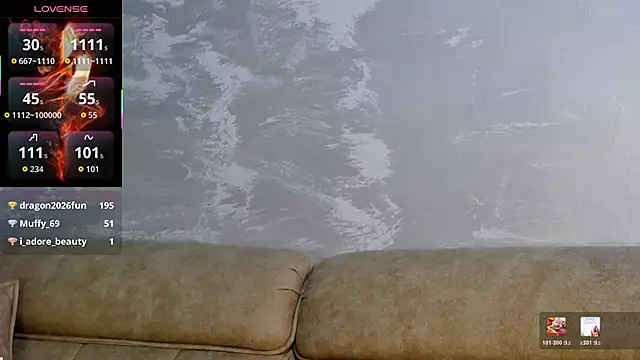 KaylaLewys's cam snapshot