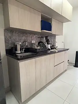 emma_andrew1's cam snapshot