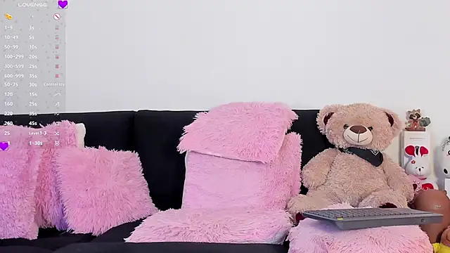 James_BrownT's cam snapshot