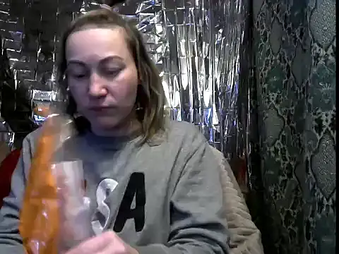 wLESLYMOSw's cam snapshot