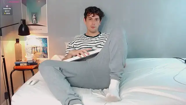 Elio555's cam snapshot