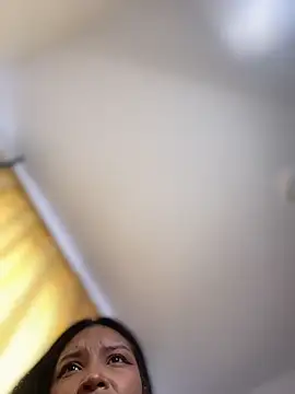 baby_lizy's cam snapshot