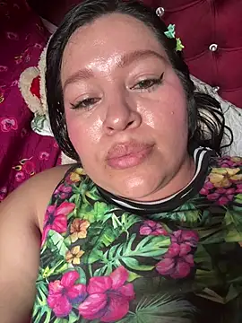 Lovelipsbig's cam snapshot