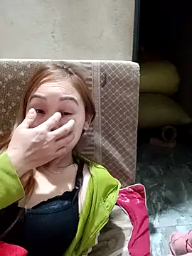 yula-bi's cam snapshot