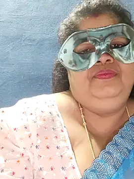 tamilthanushri's cam snapshot