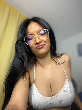 baby_lizy's cam snapshot