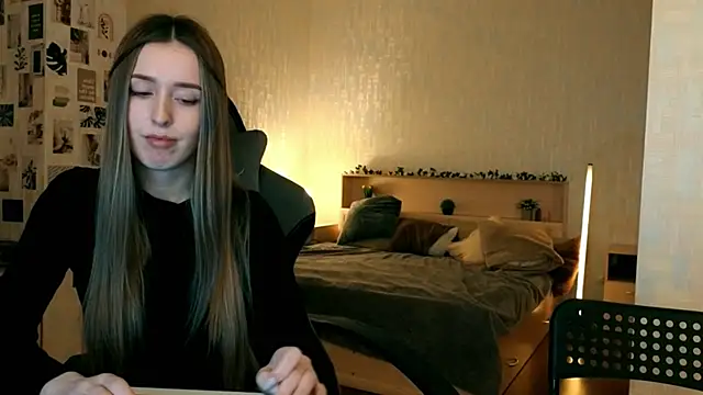 yourrdanceteacher's cam snapshot