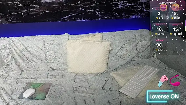 _YourSubmissive_'s cam snapshot