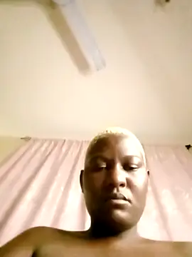 laviedavi's cam snapshot