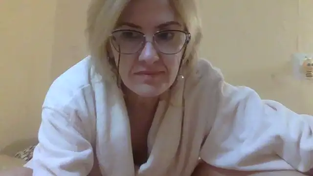 TianaQLove's cam snapshot