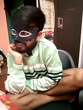 soniriyaa010101's cam snapshot