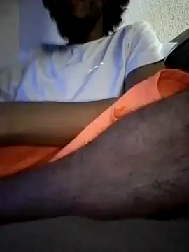 OfficialMineirinho's cam snapshot