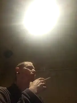 piercingpik's cam snapshot