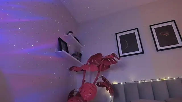 Violetta_Nur's cam snapshot