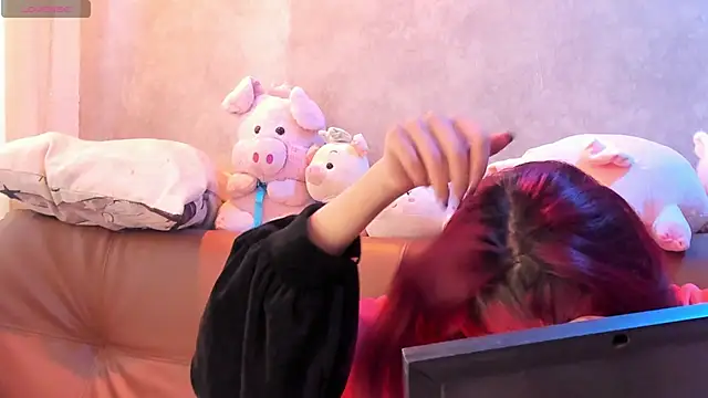 RedMeloddy's cam snapshot