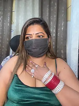 GEET-LOVE live sex cam