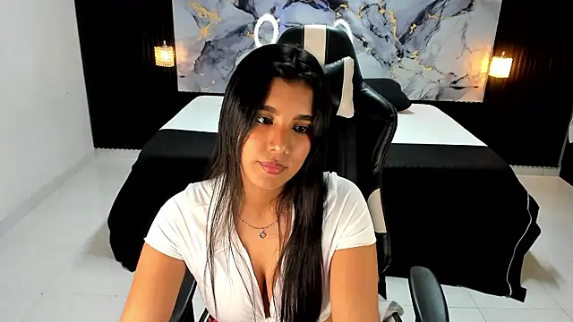 Ivy_16's cam snapshot