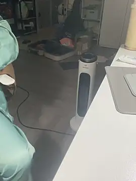 Mina048's cam snapshot