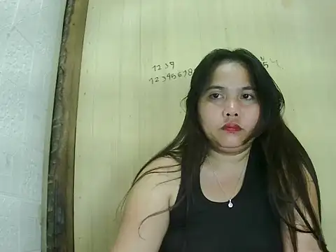 xxsimplypinayxx's cam snapshot