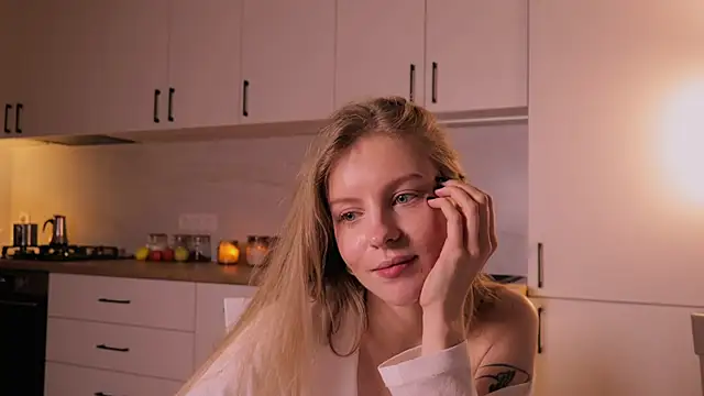 NikaCherie's cam snapshot