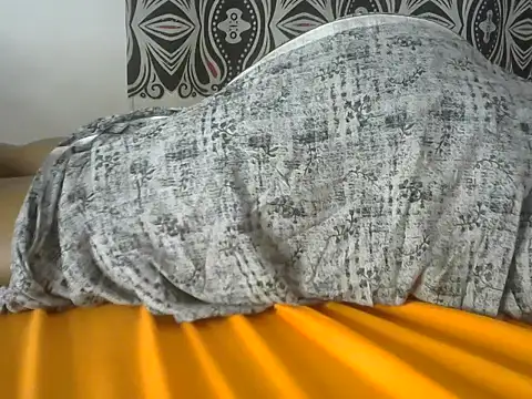 Pearlod2 live sex cam