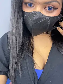 -------Tamil_Moli-------'s cam snapshot