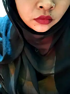 Indian-Nazia live sex cam