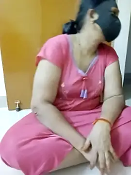 tamilammu1431 live sex cam