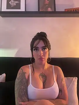 EmmyEvans1's cam snapshot