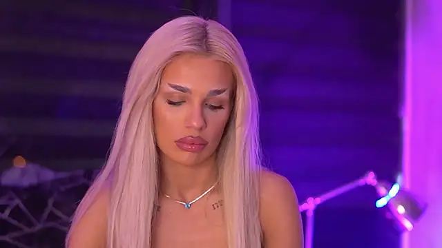 Candy_Ivy's cam snapshot