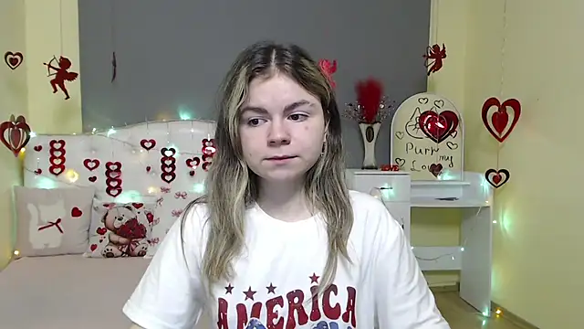 TinaRedly's cam snapshot