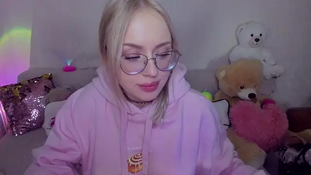 CeaneLino's cam snapshot