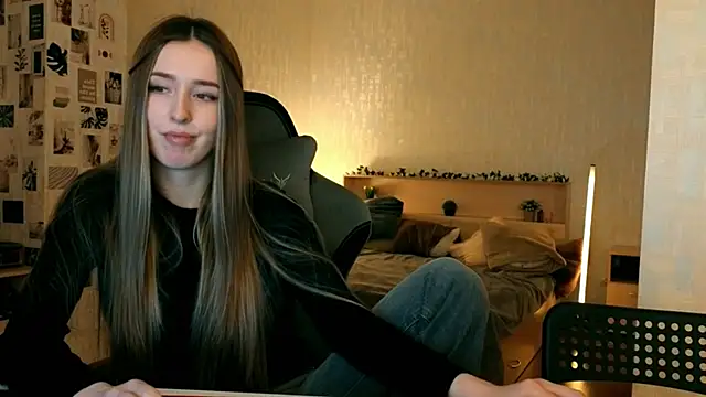 yourrdanceteacher's cam snapshot