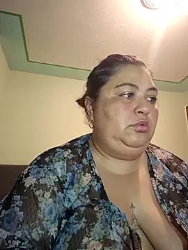 curvy_diva_'s cam snapshot