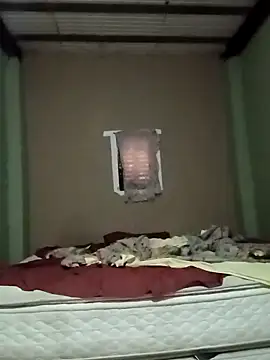 Michellluxo's cam snapshot