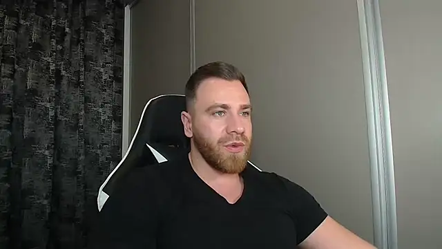 Thori92 live sex cam