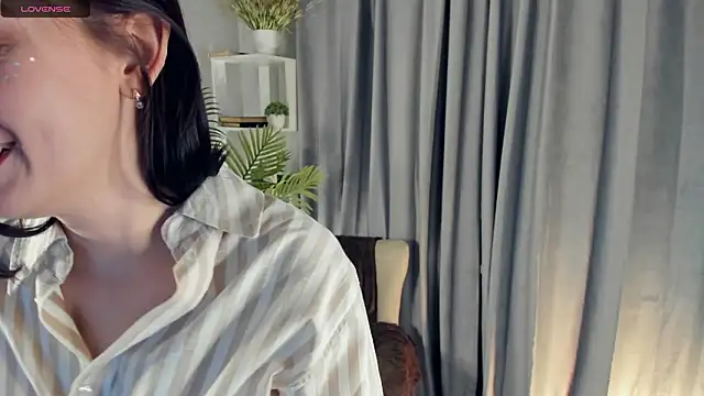 AlisonBallek's cam snapshot