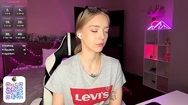 EvaPeace's cam snapshot