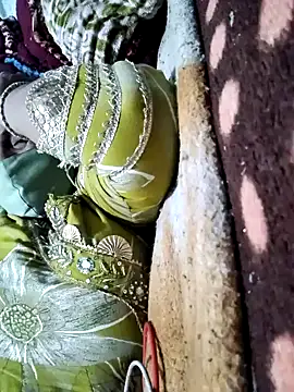 Hot_indian_Milf's cam snapshot