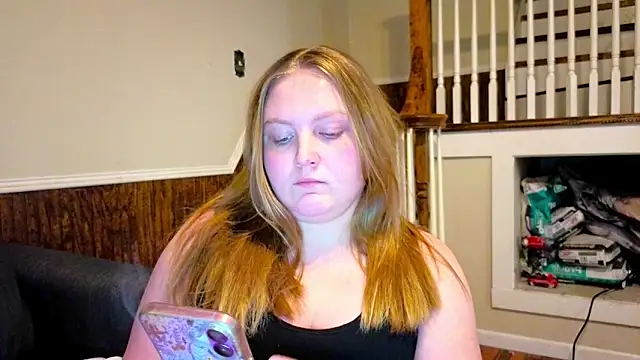 PhatAssBlond's cam snapshot