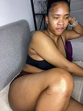 _Fifi's cam snapshot