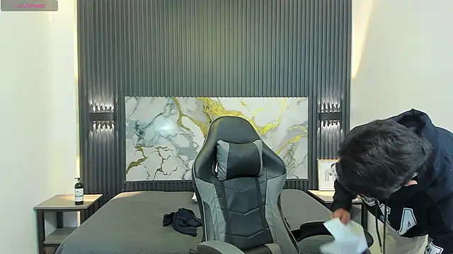 SantiagoRusso18's cam snapshot