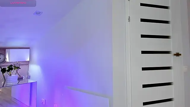 MiaMuse's cam snapshot