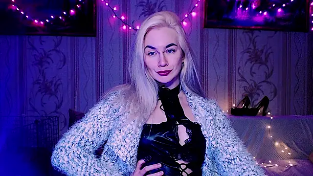 xxxcharismaaa's cam snapshot