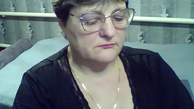 ElzaJewel's cam snapshot