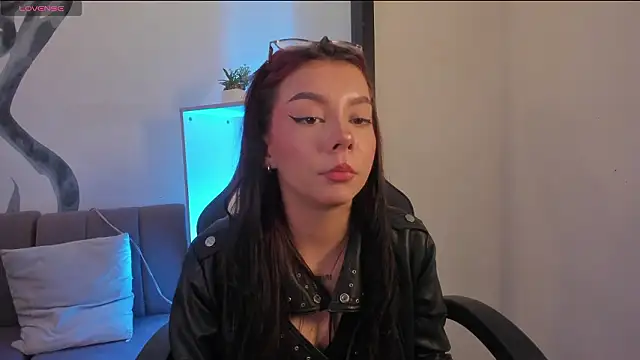 CleoWhite's cam snapshot